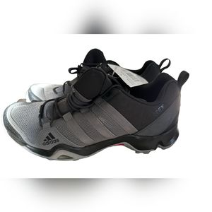 Men's Adidas Terrex Hiking Shoes - Size 9